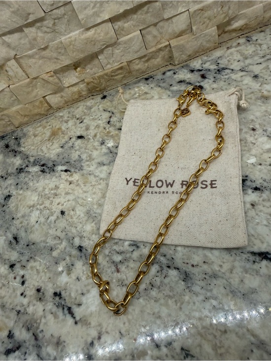 Kendra Scott Jewelry - Kendra Scott Yellow Rose Beau Link and Chain Necklace